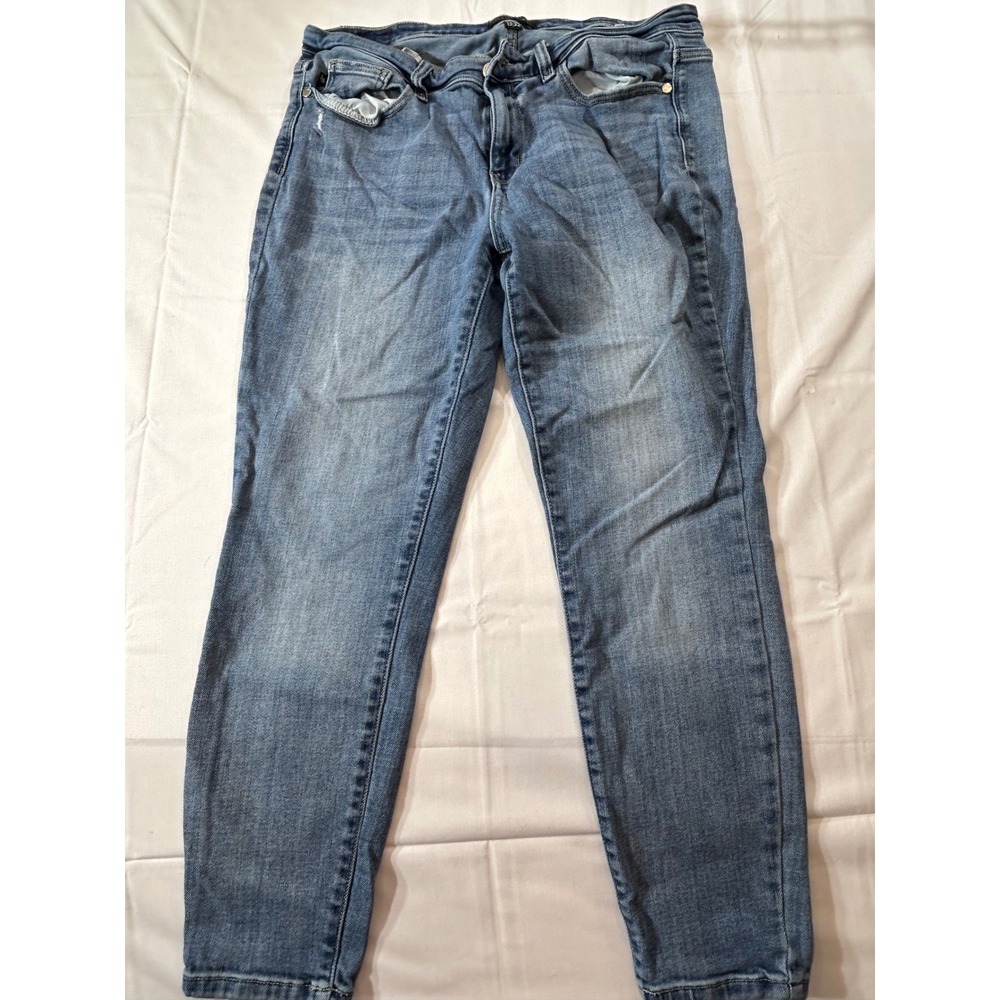 Judy Blue Los Angeles Skinny Jeans Medium Wash Distressed Size 15/32 JB82254LT